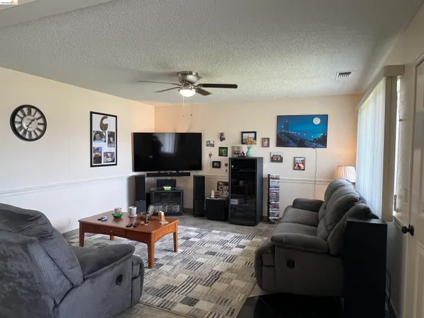 $279,000 | 2344 VÃa Canela, Oroville, CA 95966