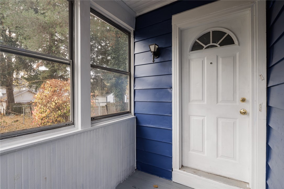 353 Sawyer Street Rochester, NY 14619 - Photo 33 of 34