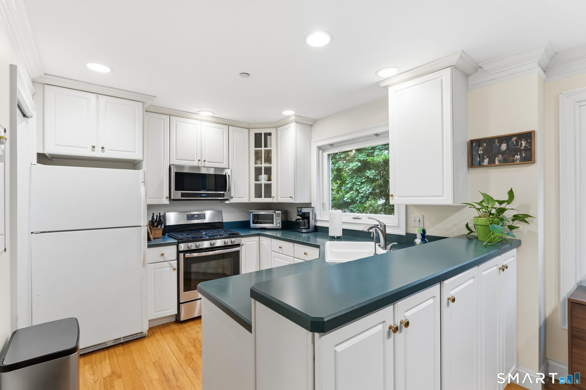 59 Prospect Street, Unit D Ridgefield, CT 06877 - Photo 6 of 29
