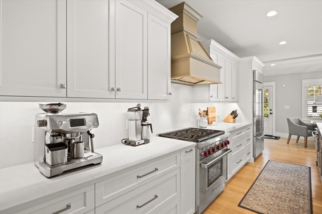 6 Cooper Hill Road Duxbury, MA 02332 - Photo 7 of 42