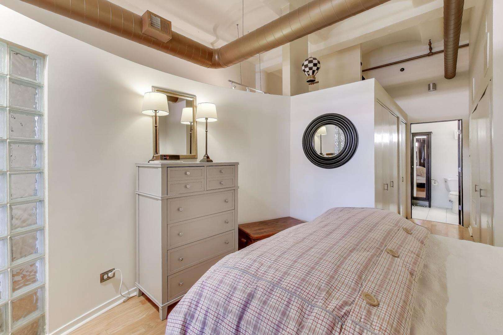 1000 West Washington Boulevard, Unit 418 Chicago, IL 60607 - Photo 14 of 20