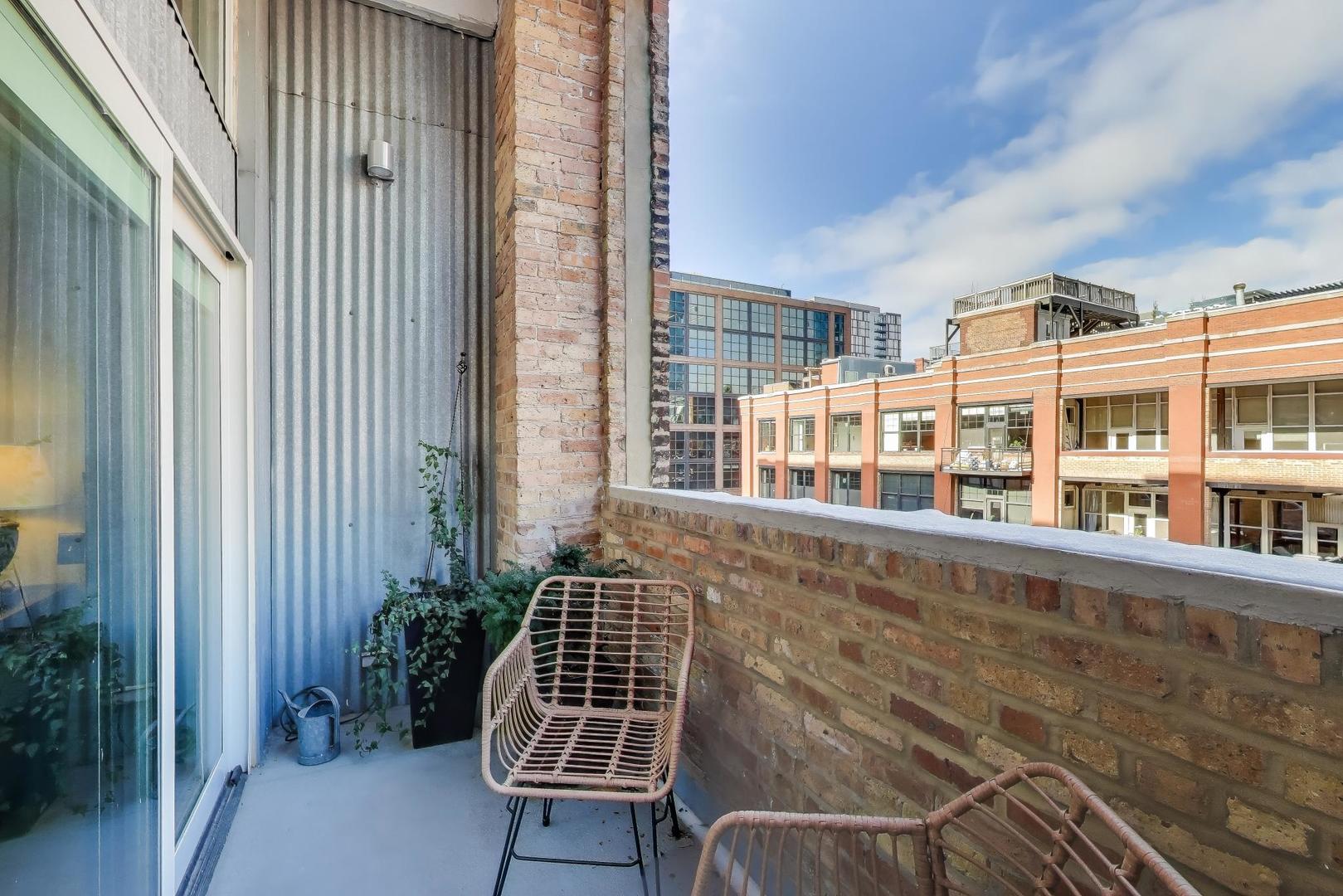 1000 West Washington Boulevard, Unit 418 Chicago, IL 60607 - Photo 18 of 20