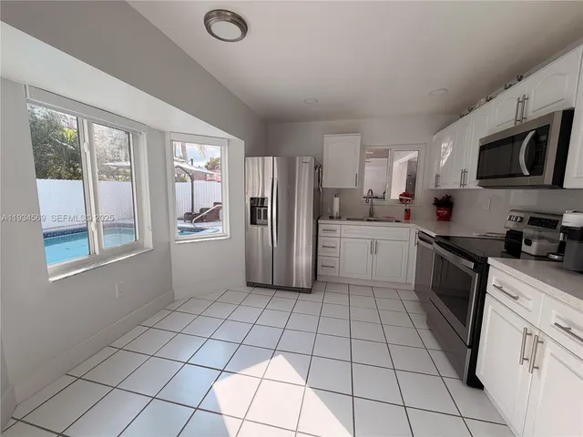 $760,000 | Marbella Park, Hialeah, FL 33015