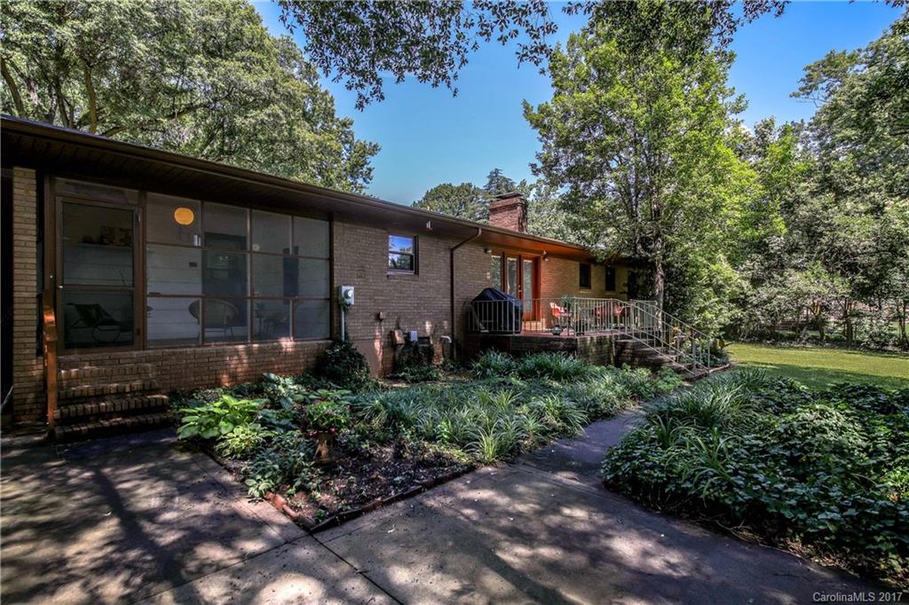 811 Lansdowne Road, Unit L3 Charlotte, NC 28270 - Photo 20 of 23 Gallery Image 20