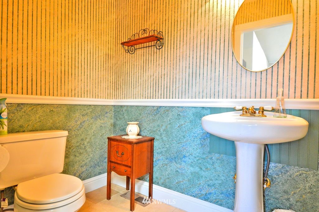 215 Bowen Road Mossyrock, WA 98564 - Photo 12 of 23 Gallery Image 12