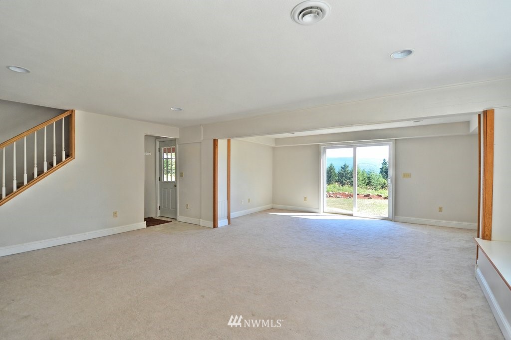 215 Bowen Road Mossyrock, WA 98564 - Photo 14 of 23 Gallery Image 14
