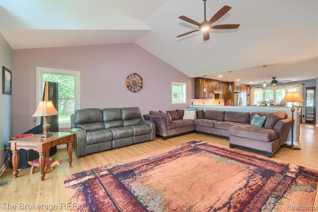 9471 Ridge Road Goodrich, MI 48438 - Photo 24 of 48