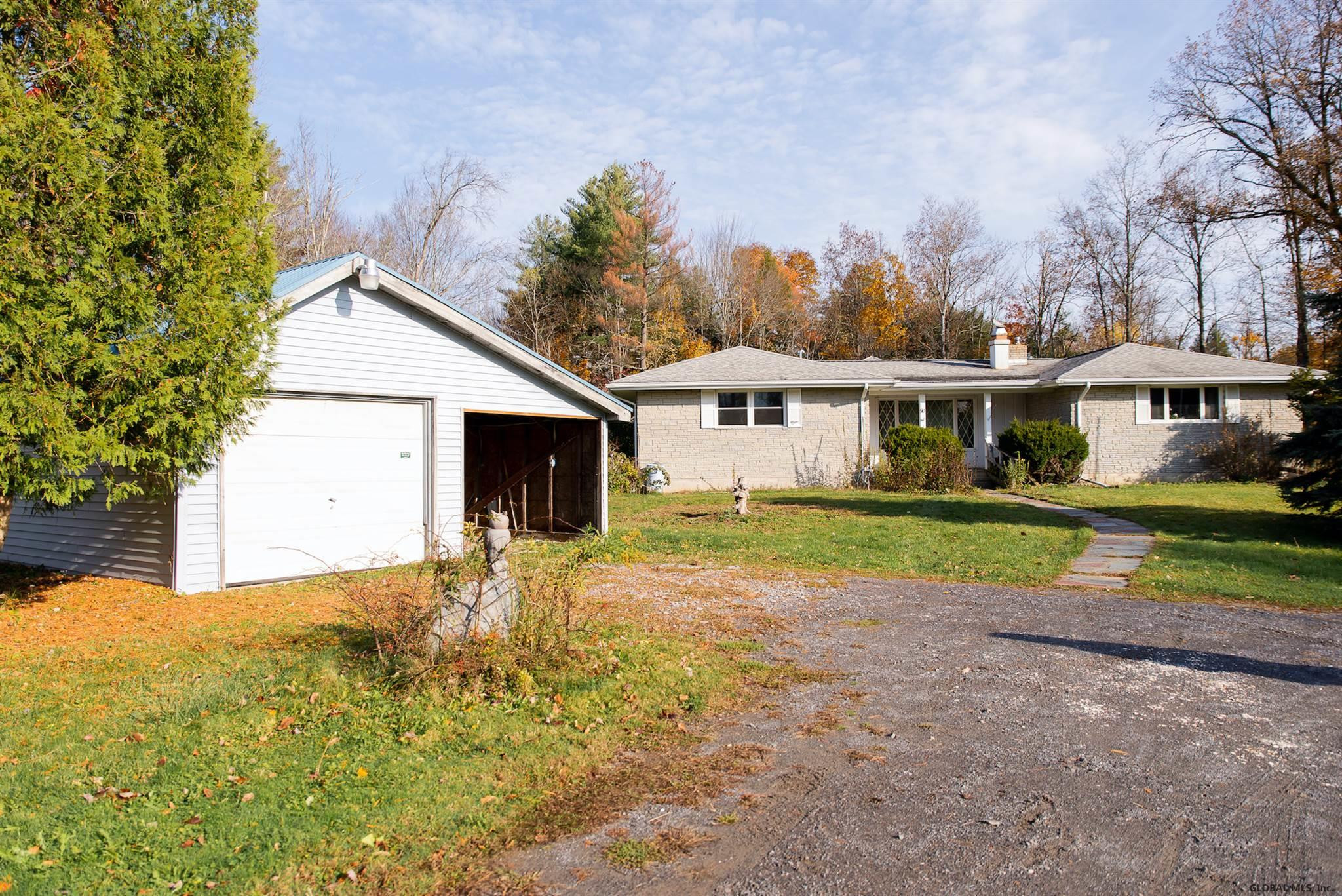 90 Lasher Road Charlton, NY 12020 - Photo 3 of 26 Photo 3