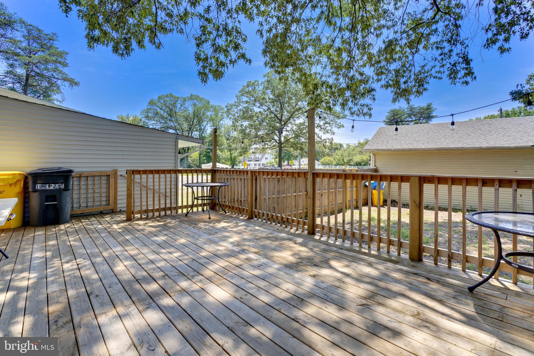 960 Point Pleasant Road, Unit U Glen Burnie, MD 21060 - Photo 26 of 36 Deck