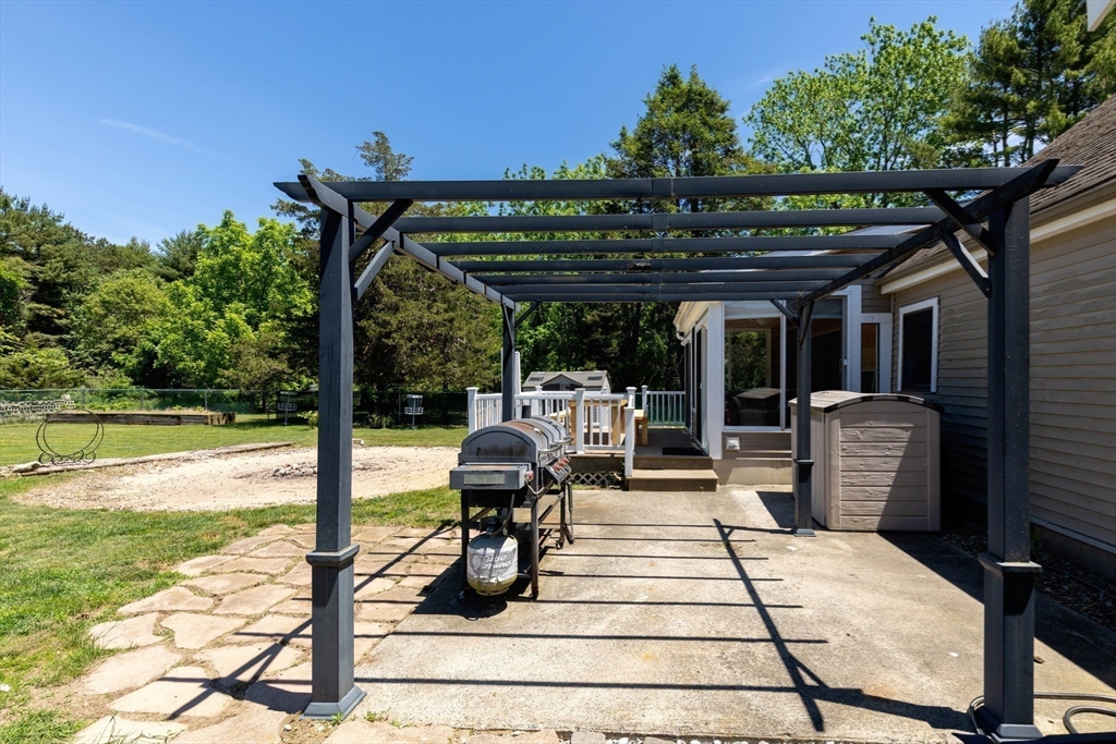 189 Blackmore Pond Road Wareham, MA 02576 - Photo 35 of 41