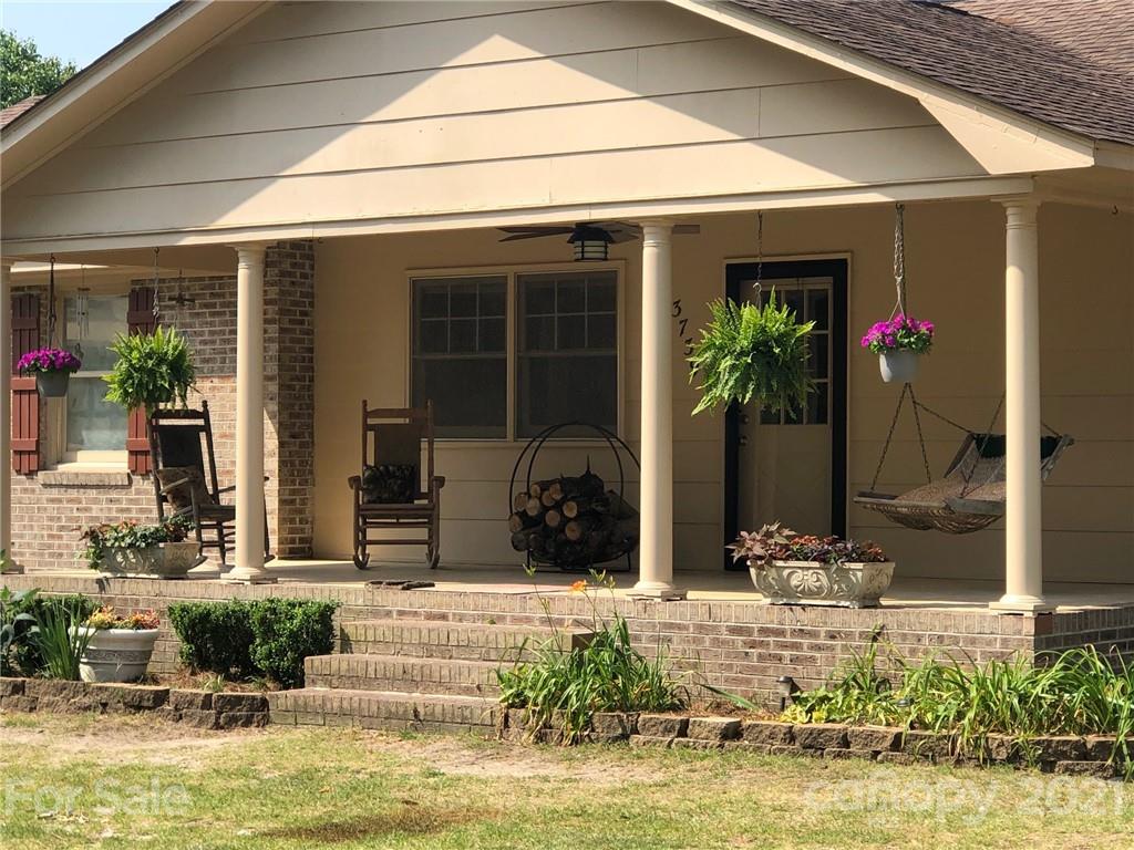 3739 Old Georgetown Road West Kershaw, SC 29067 - Photo 3 of 32 Gallery Image 3