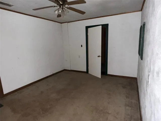 $55,000 | 260 South Munday Avenue, Munday, TX 76371