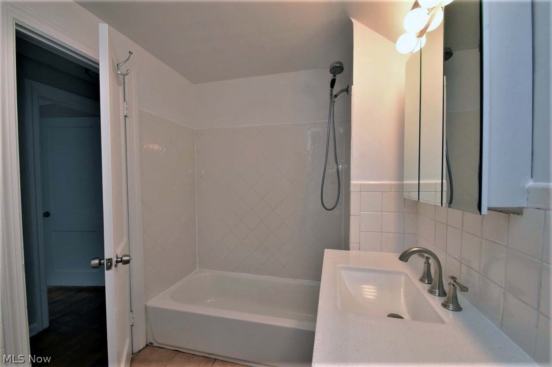 3797 Bainbridge Road Cleveland Heights, OH 44118 - Photo 30 of 35