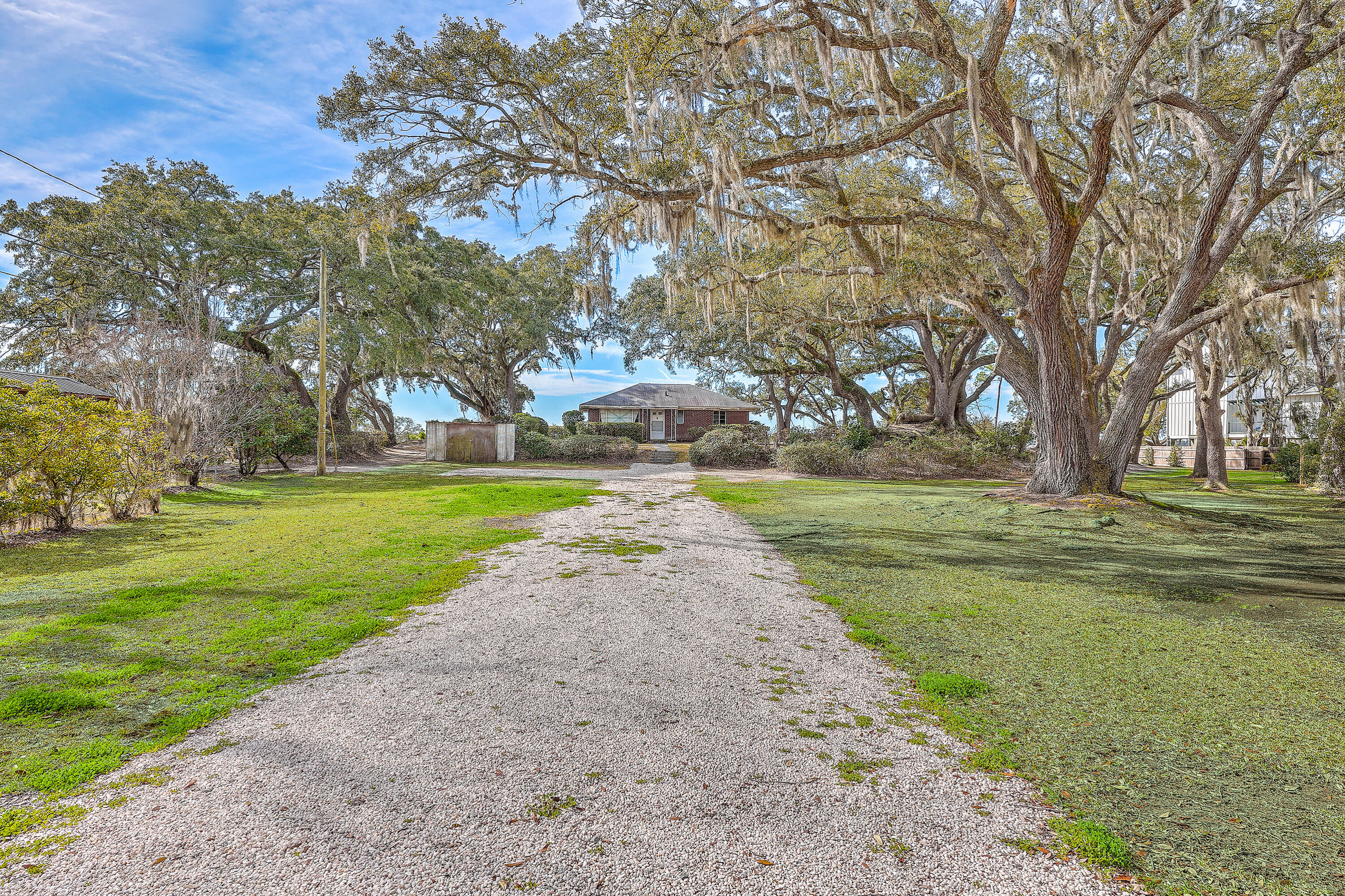185 Wappoo Road Charleston, SC 29407 - Photo 3 of 65 ZYN_0162_3_4_5_6_7_8