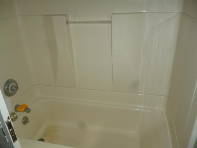 910 Sycamore Street Muscatine, IA 52761 - Photo 14 of 17 Gallery Image 14