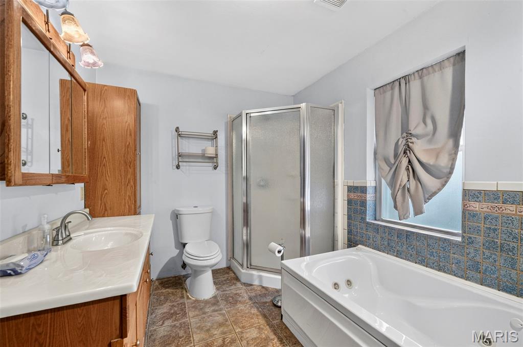 5512 Kerth Road St. Louis, MO 63128 - Photo 10 of 29 Gallery Image 10