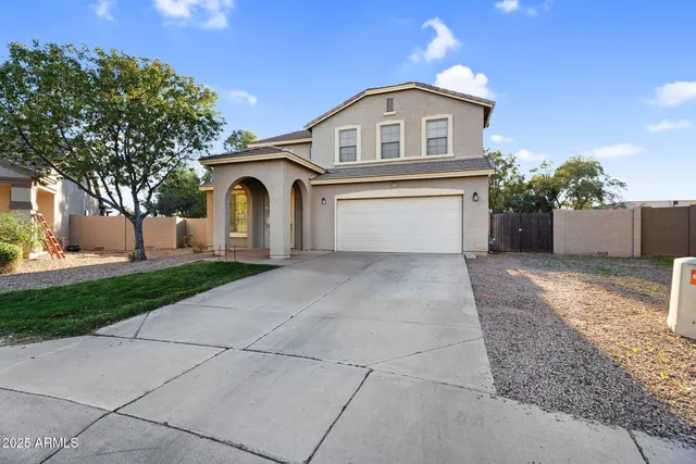 a picture of floor plan