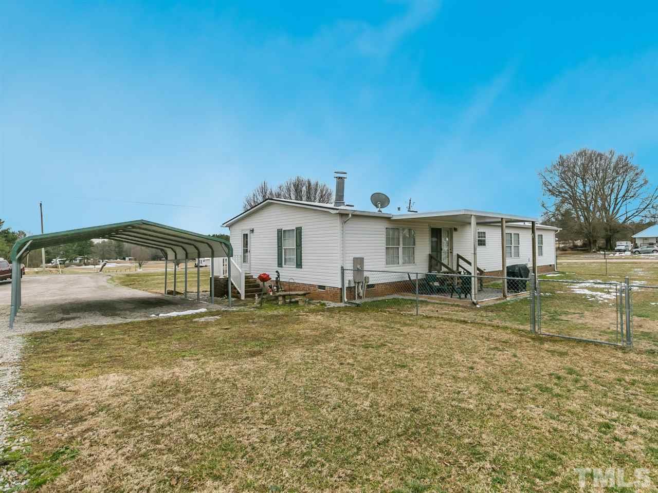 42 Ridge Circle Road Henderson, NC 27537 - Photo 3 of 27 Gallery Image 3