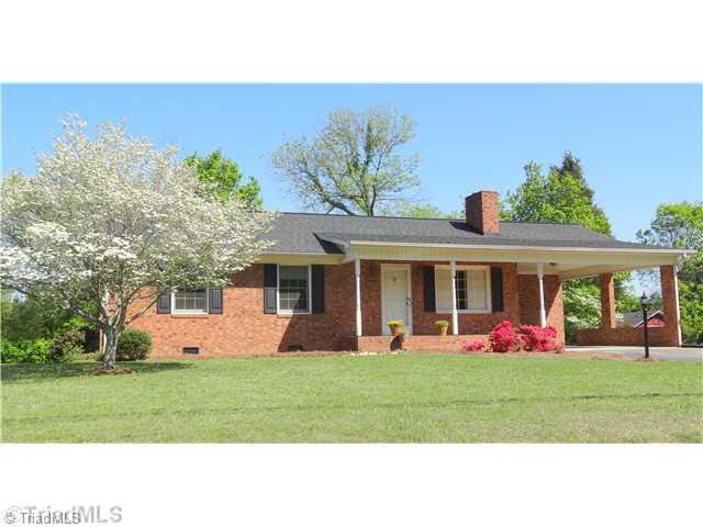 600 New Bowers Road Lexington, NC 27292 - Photo 1 of 14 Exterior Front.