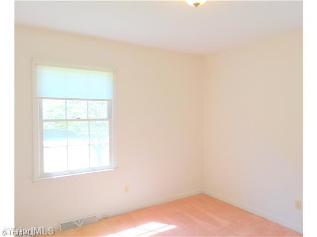 600 New Bowers Road Lexington, NC 27292 - Photo 14 of 14 2nd Bedroom.