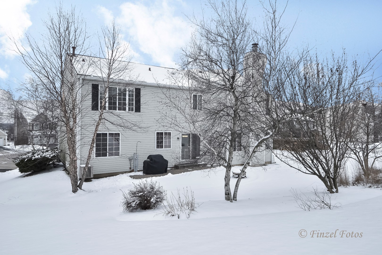 10 Falcon Ridge Court Algonquin, IL 60102 - Photo 2 of 23