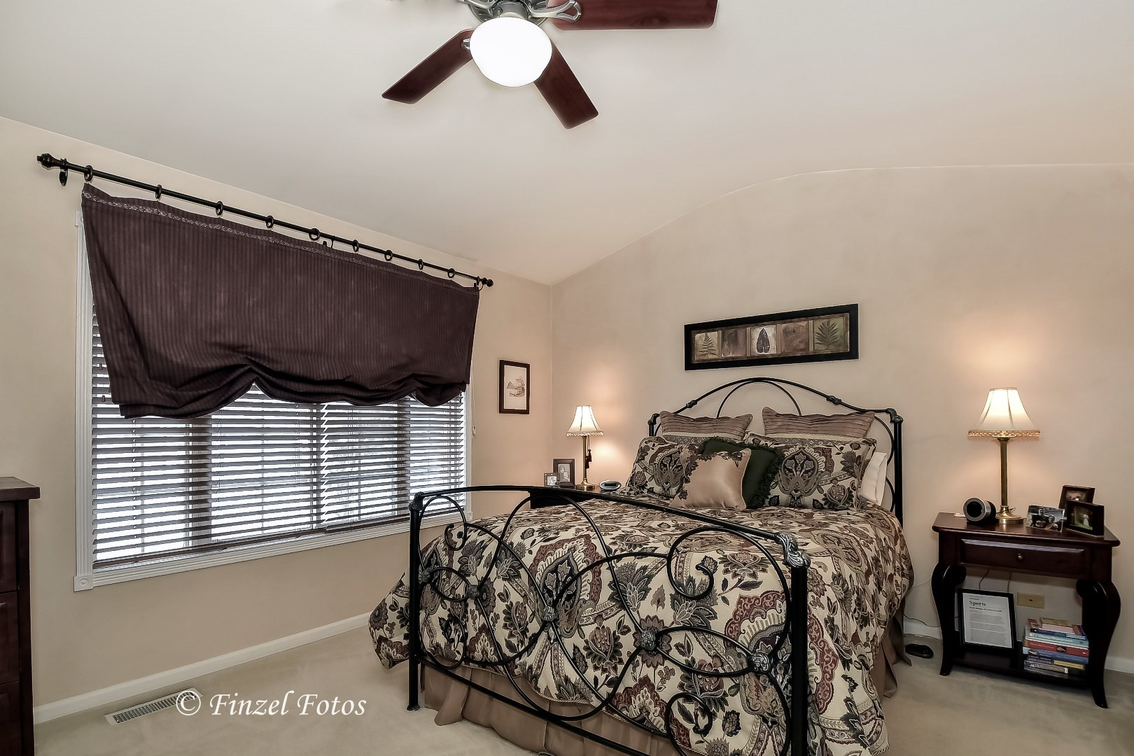 10 Falcon Ridge Court Algonquin, IL 60102 - Photo 14 of 23