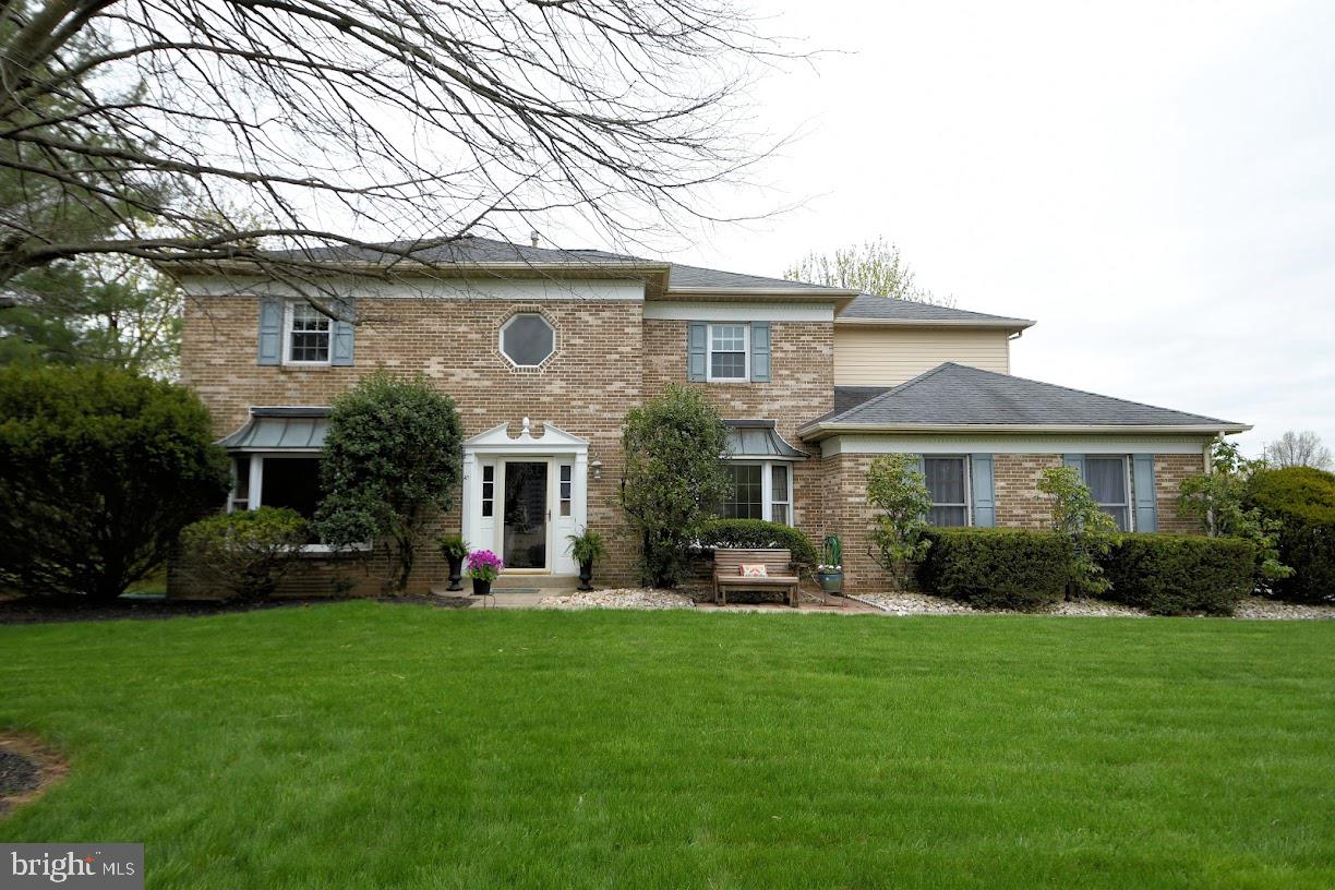 700 Park Road Lansdale, PA 19446 - Photo 1 of 101 Front