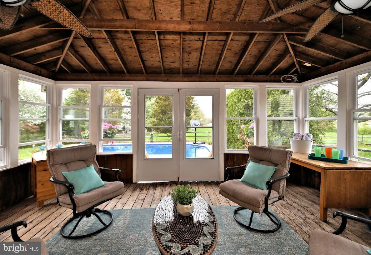700 Park Road Lansdale, PA 19446 - Photo 34 of 101 Delightful Cedar Porch