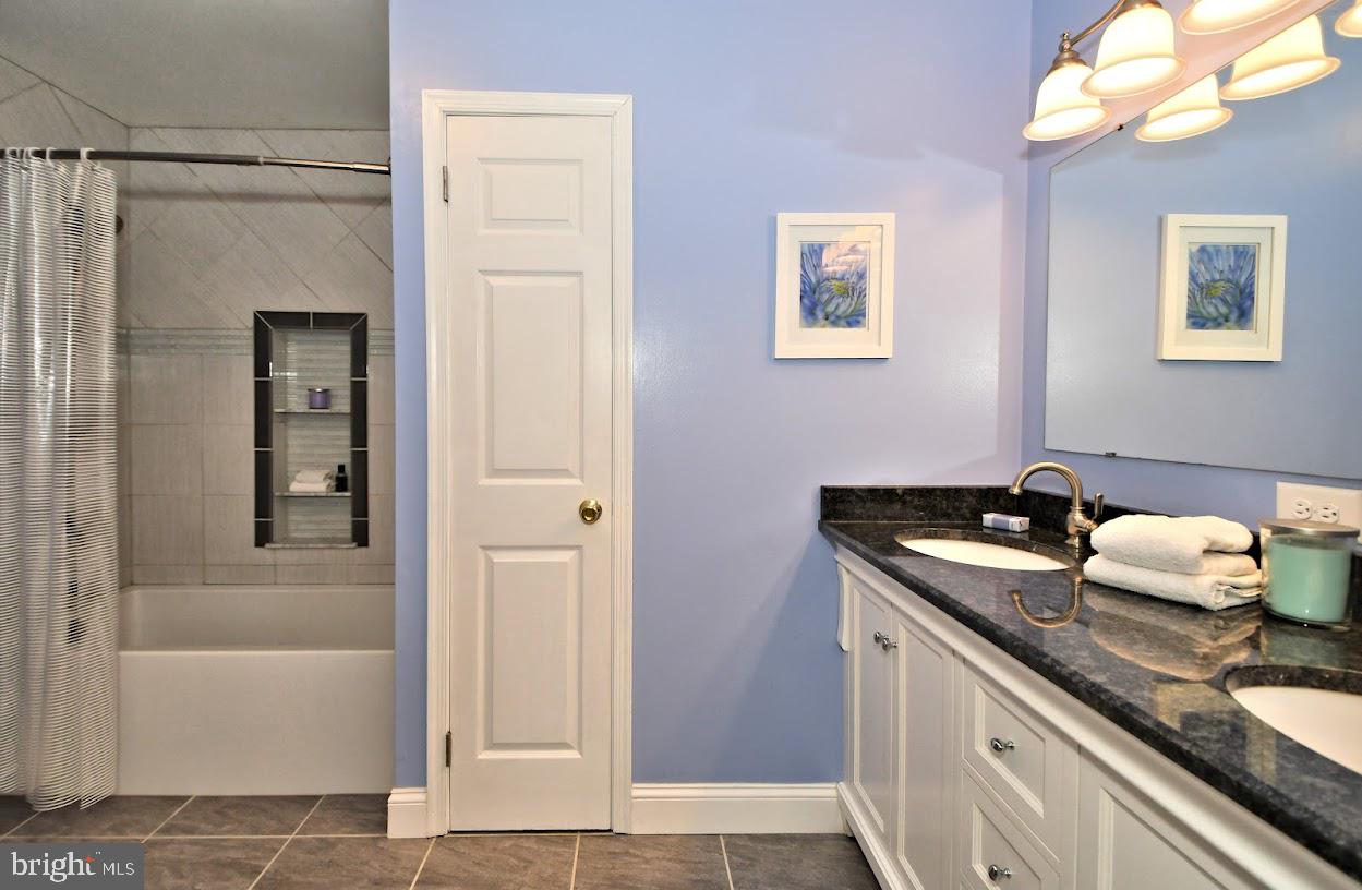 700 Park Road Lansdale, PA 19446 - Photo 50 of 101 Remodeled Hall Bath