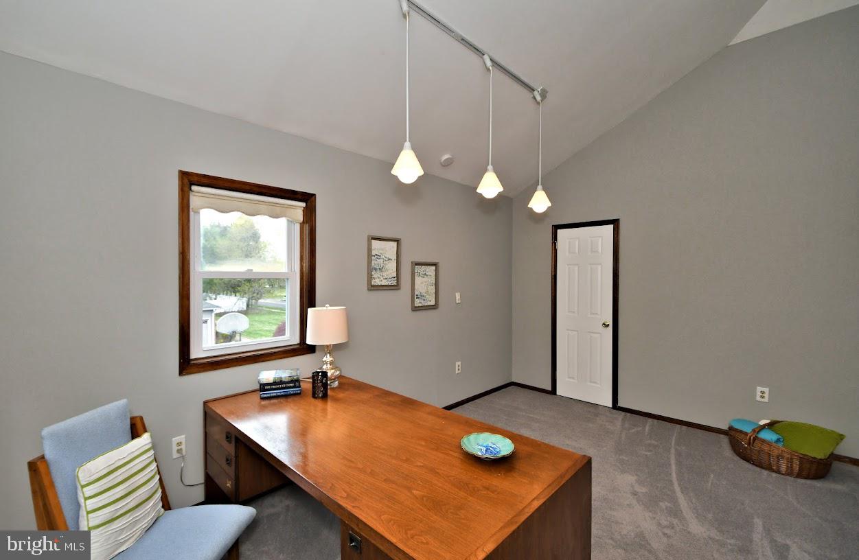 700 Park Road Lansdale, PA 19446 - Photo 54 of 101 Vaulted Ceiling of Sitting area/L Office