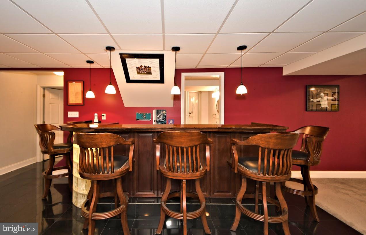 700 Park Road Lansdale, PA 19446 - Photo 84 of 101 View of Bar; Granite Floor