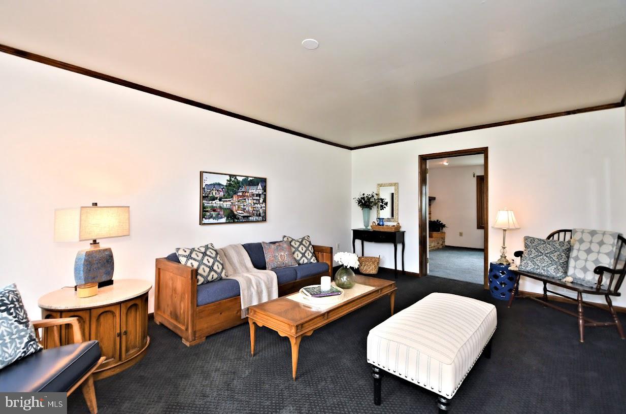 700 Park Road Lansdale, PA 19446 - Photo 10 of 101 Formal Living Room