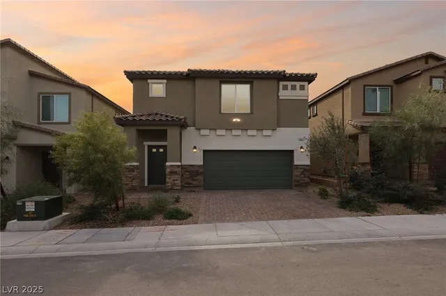 $2,895 | 10971 Meridian Fields Avenue, Las Vegas, NV 89166