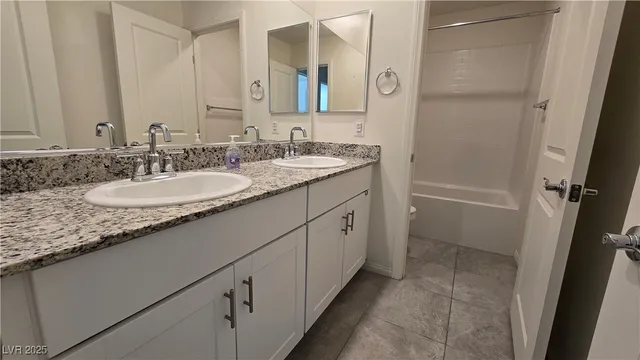 $2,895 | 10971 Meridian Fields Avenue, Las Vegas, NV 89166