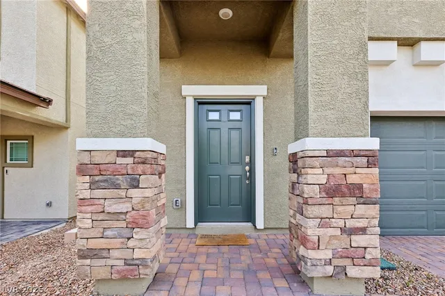 $2,895 | 10971 Meridian Fields Avenue, Las Vegas, NV 89166