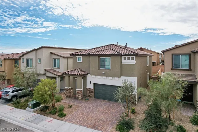 $2,895 | 10971 Meridian Fields Avenue, Las Vegas, NV 89166