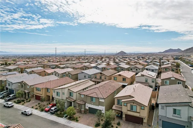 $2,895 | 10971 Meridian Fields Avenue, Las Vegas, NV 89166