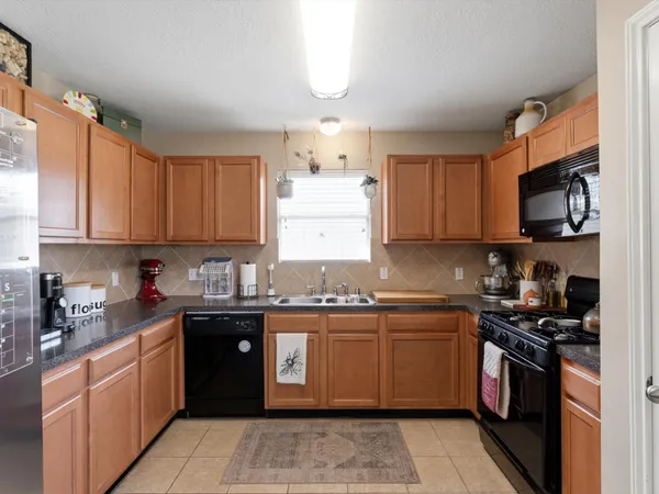 $2,000 | 15811 Sarasam Creek Court, Cypress, TX 77429