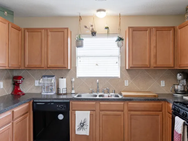 $2,000 | 15811 Sarasam Creek Court, Cypress, TX 77429