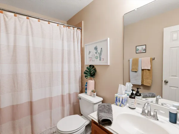 $2,000 | 15811 Sarasam Creek Court, Cypress, TX 77429