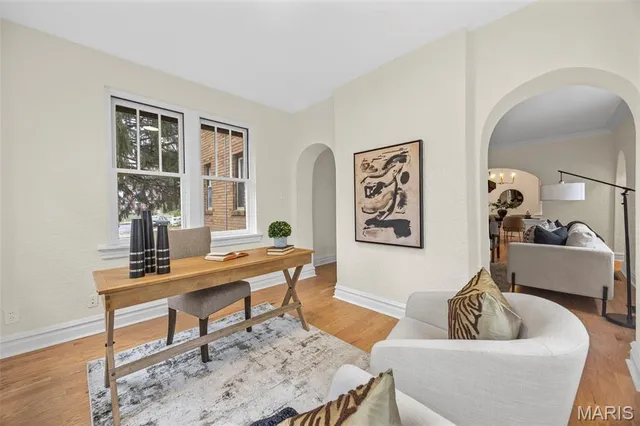 $550,000 | 634 Barstow Place, Webster Groves, MO 63119