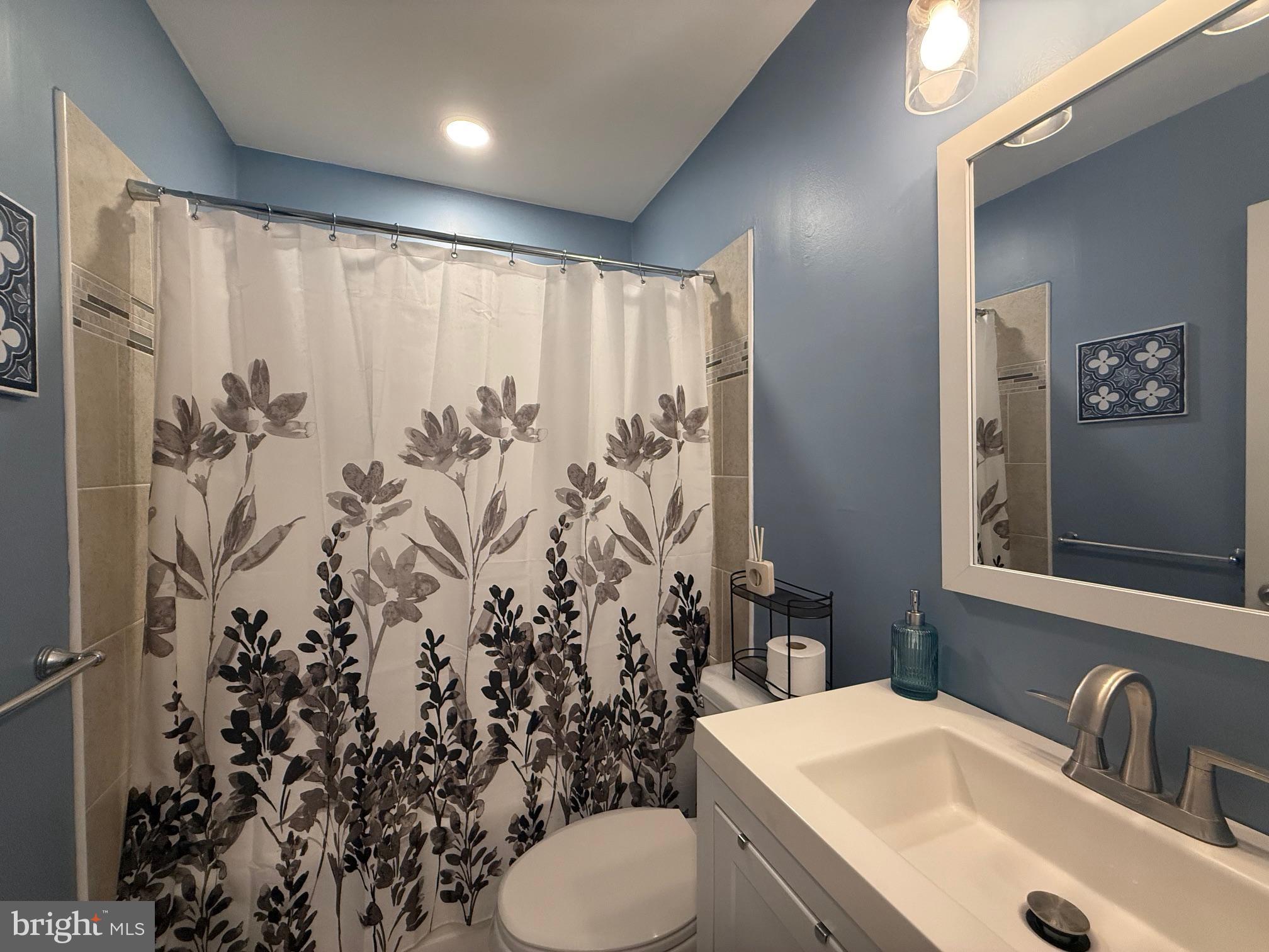 178 Elephant Road, Unit B11 Dublin, PA 18917 - Photo 15 of 20 Full Bath
