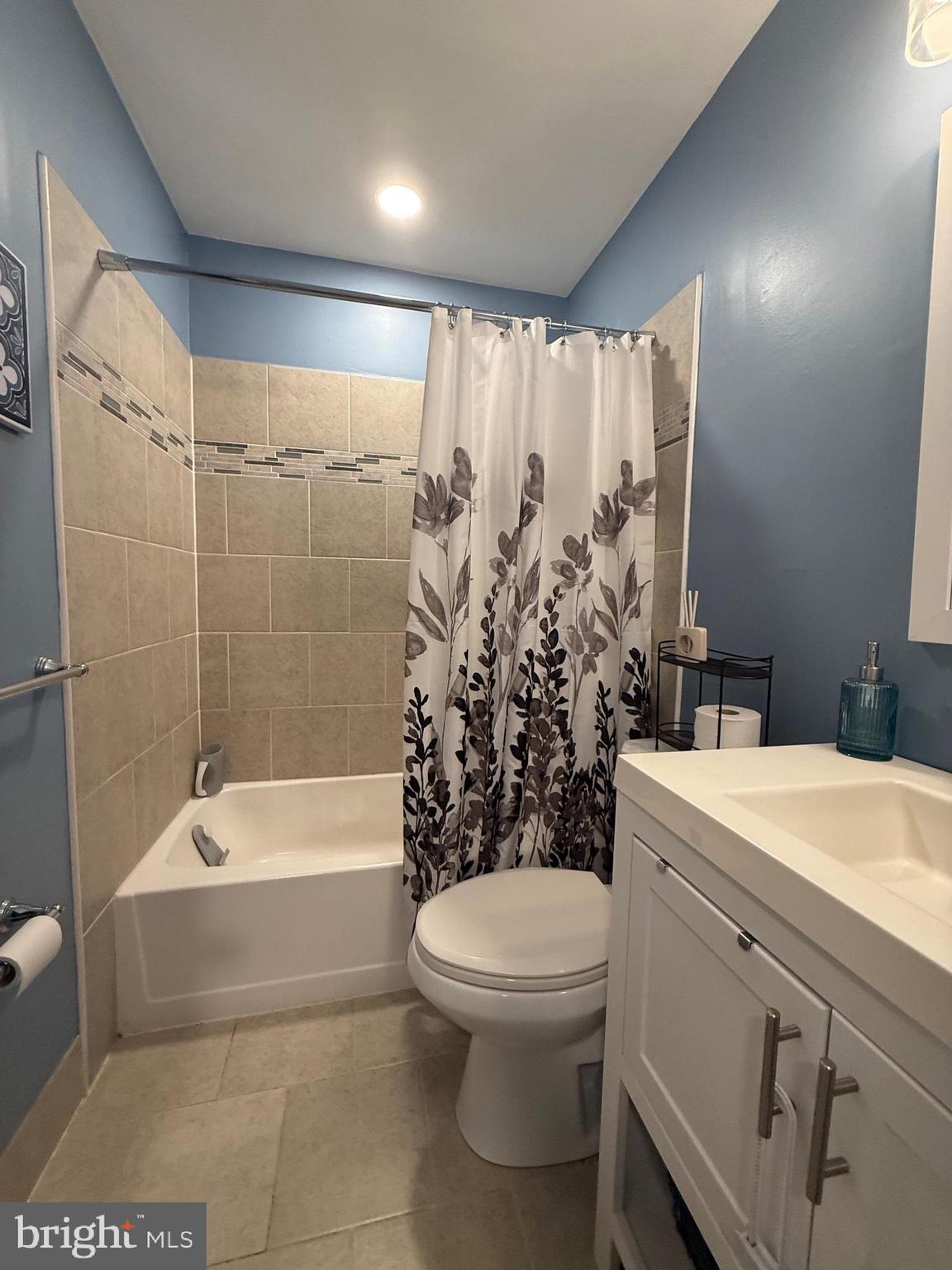 178 Elephant Road, Unit B11 Dublin, PA 18917 - Photo 16 of 20 Full Bath