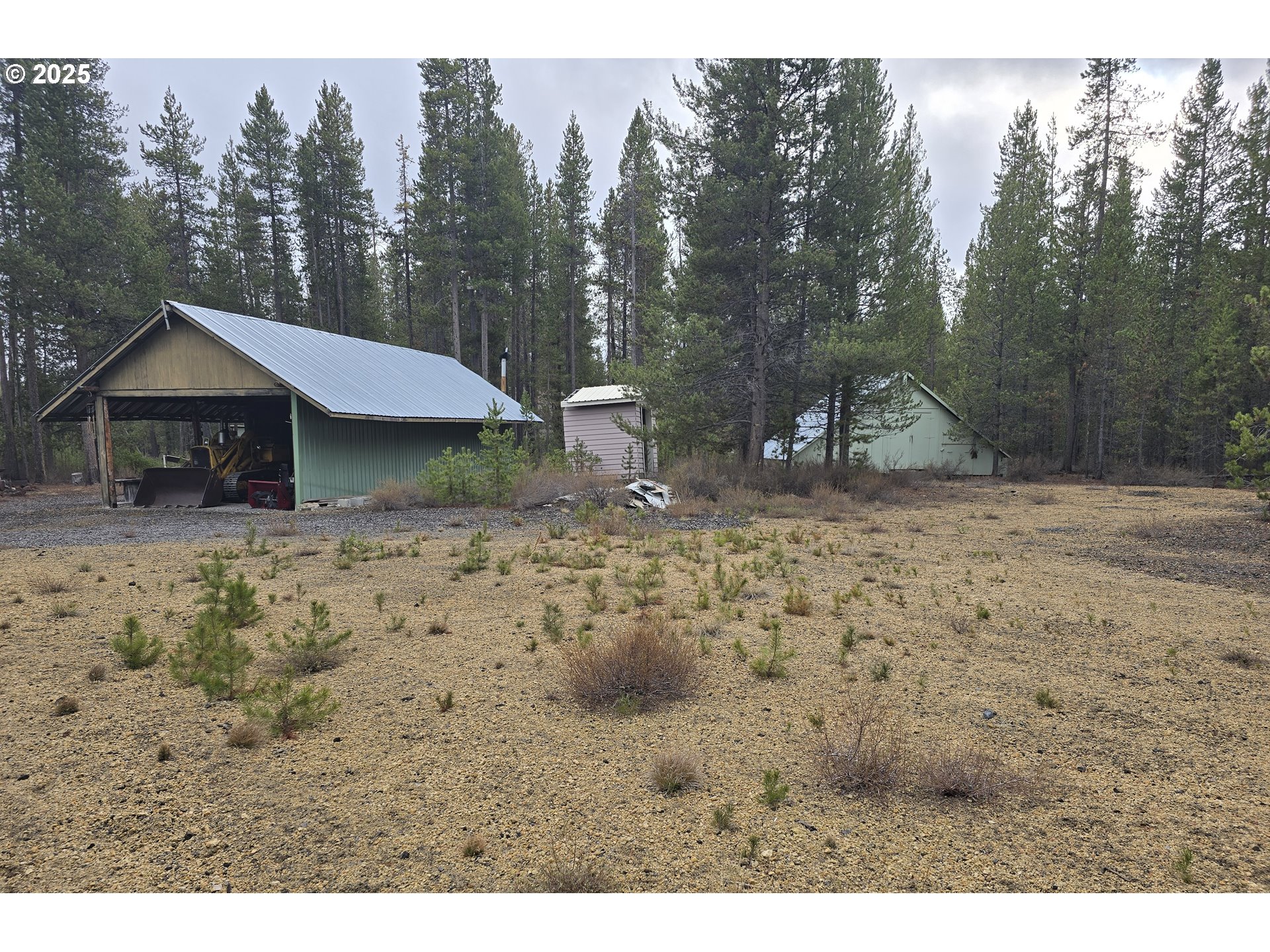 125220 Cappy Court Crescent Lake, OR 97733 - Photo 25 of 34 a view of a out door of the house