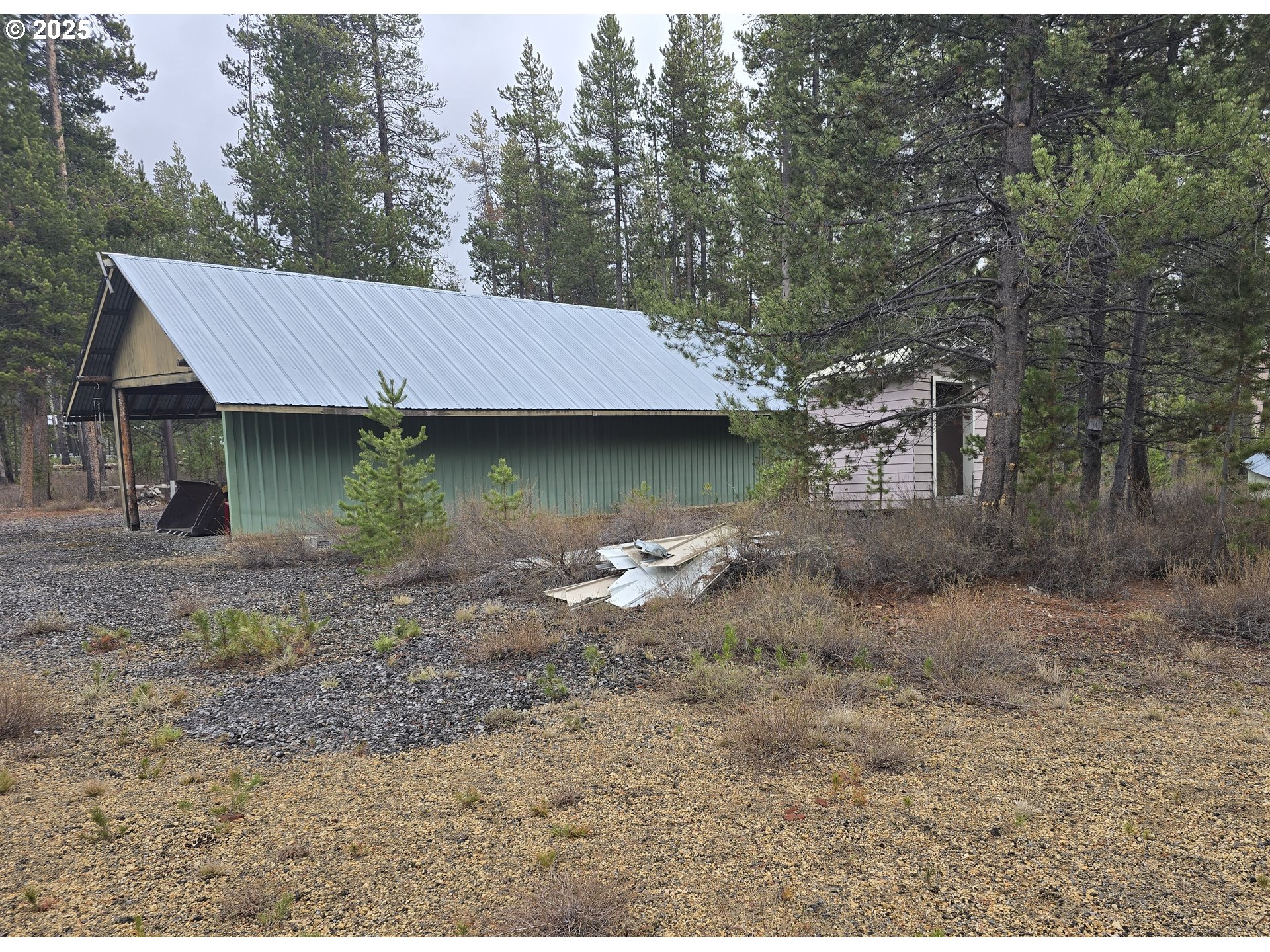 125220 Cappy Court Crescent Lake, OR 97733 - Photo 29 of 34 a view of a house with a yard