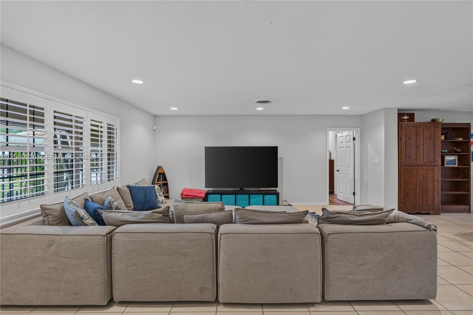 5300 Fillmore Street Hollywood, FL 33021 - Photo 7 of 44