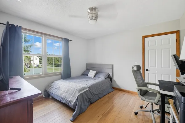 $575,000 | 31 Woodland Ridge, Southwick, MA 01077