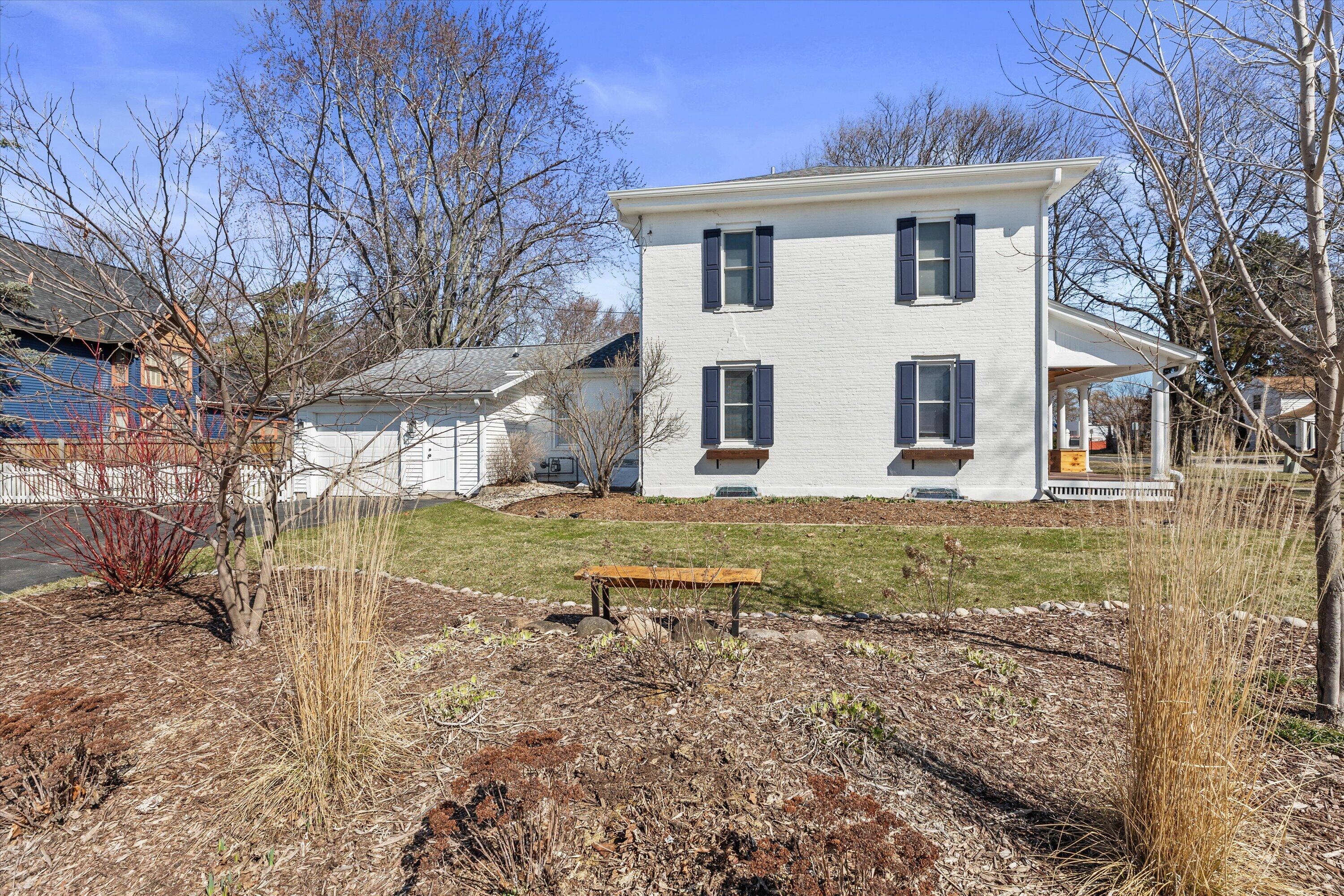 46 South Concord Road Oconomowoc, WI 53066 - Photo 59 of 64 07-0G8A8047