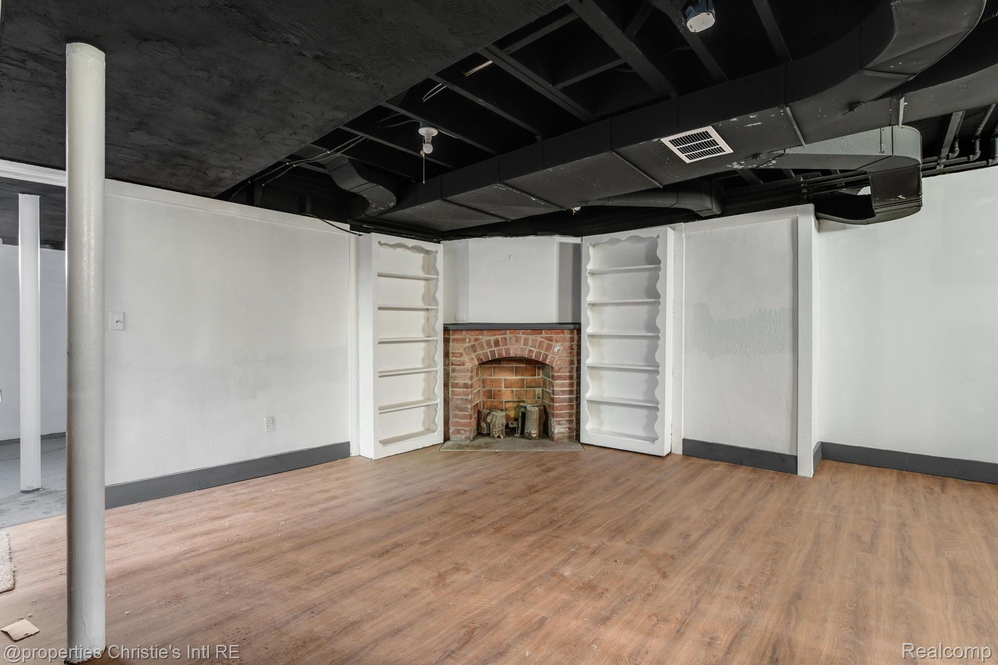 16661 Inverness Street Detroit, MI 48221 - Photo 21 of 25 Gallery Image 21