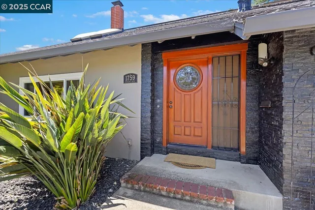 $1,390,000 | 1759 Crescent Drive, Walnut Creek, CA 94598